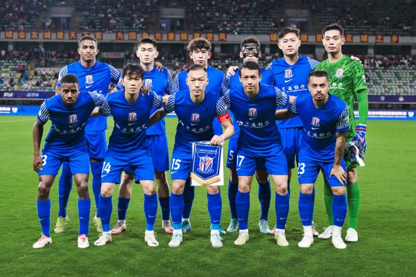 申花新外援？媒体人：明晚新人到上海，不排除对亚泰坐上后备  席