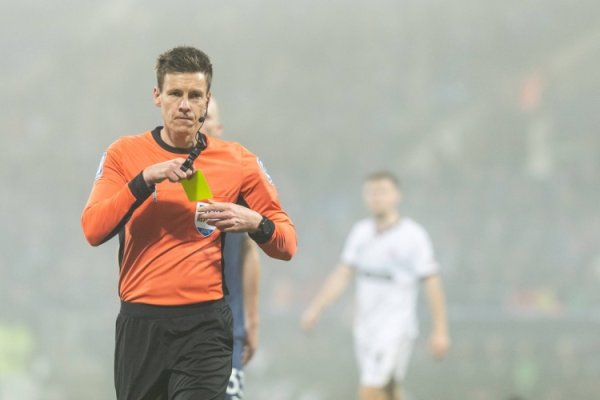 穆帅重返斯坦福桥！官方：德国裁判    西伯特执法切尔西vs本菲卡