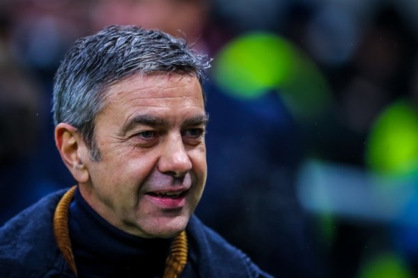 科斯塔库塔:米兰能控制球权,魔笛拉比奥特的中场球员是球队力量所在 科斯塔库塔:米兰能控制球权,魔笛拉比奥特的中场球员是球队力量所在