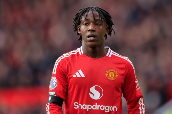 帕克质疑阿莫林:梅努缺乏应有出场时间和尊重,他们存在私人问题 帕克质疑阿莫林:梅努缺乏应有出场时间和尊重,他们存在私人问题