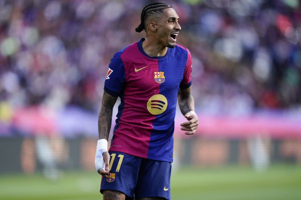 世体:亚马尔、费尔明和拉菲尼亚接近复出,但本周不会冒险回归 世体:亚马尔、费尔明和拉菲尼亚接近复出,但本周不会冒险回归