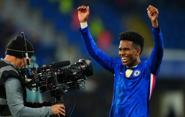 蓝军名宿：埃斯特旺很像内马尔；切尔西有小个子创造型球员的经典