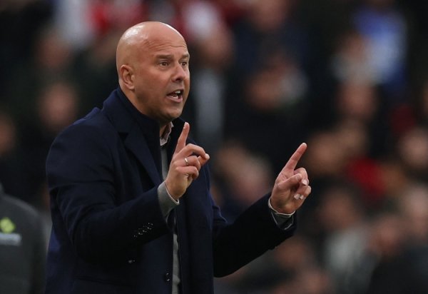 危机重重!1993-94赛季以来,利物浦首次英超前9轮输掉4场赛事 危机重重!1993-94赛季以来,利物浦首次英超前9轮输掉4场赛事