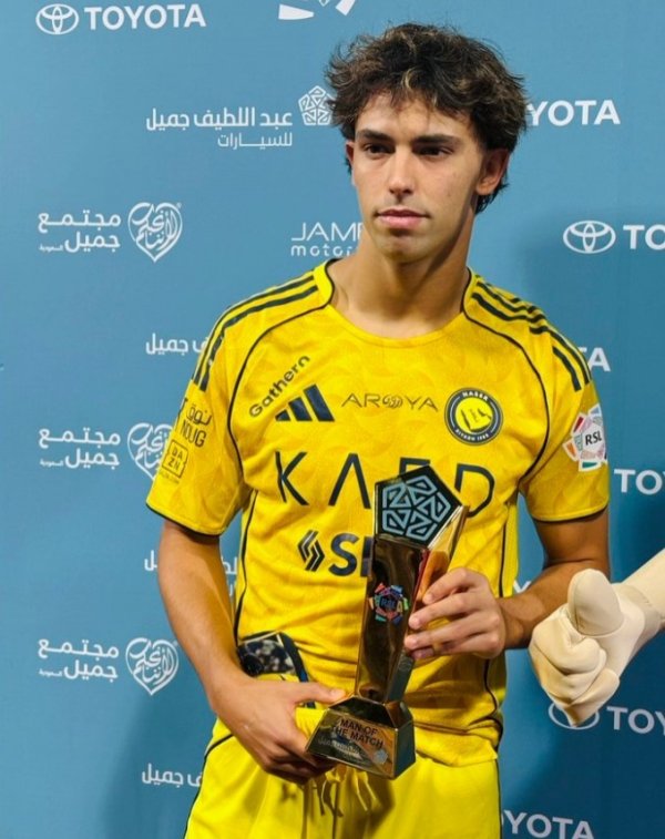 为利雅得获胜 先拔头筹,菲利克斯当选全场最佳球员 为利雅得获胜 先拔头筹,菲利克斯当选全场最佳球员