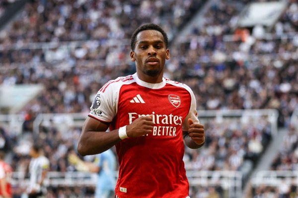 廷伯:阿森纳要想争冠就必须赢下这些赛事 球队还有很多可以改进 廷伯:阿森纳要想争冠就必须赢下这些赛事 球队还有很多可以改进