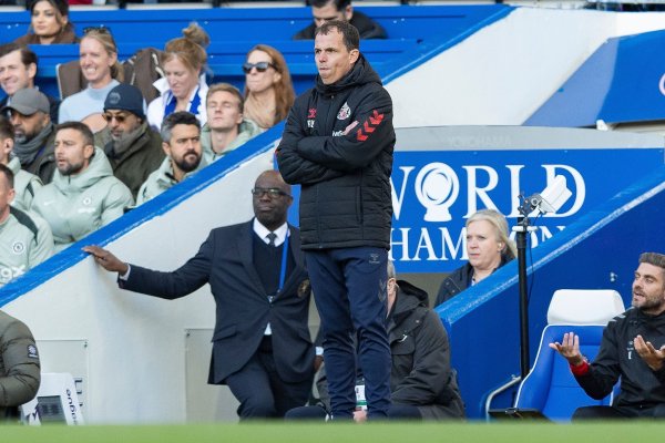 爆冷击败切尔西！太阳报：桑德兰主帅勒布里斯建队思路类似温格