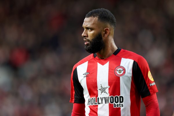 伊戈尔-蒂亚戈:我对自己的表现感到满意,大家齐心协力各司其职 伊戈尔-蒂亚戈:我对自己的表现感到满意,大家齐心协力各司其职