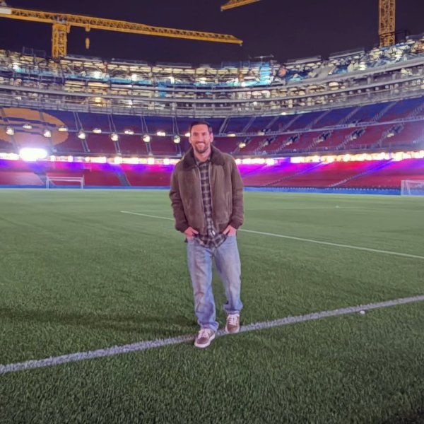 时隔四年半,故地重游!每体:梅西上一次在诺坎普是2021年5月 时隔四年半,故地重游!每体:梅西上一次在诺坎普是2021年5月