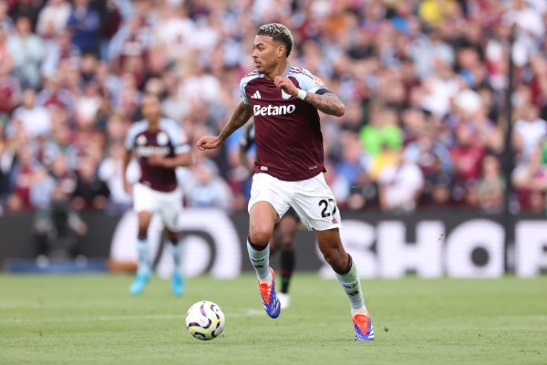 罗杰斯近两赛季各项赛事运动活动    战助功  16次，同期英超球员仅次萨拉赫