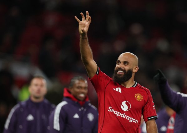 英超月最佳的实力，姆伯莫近5场英超贡献4球1助功